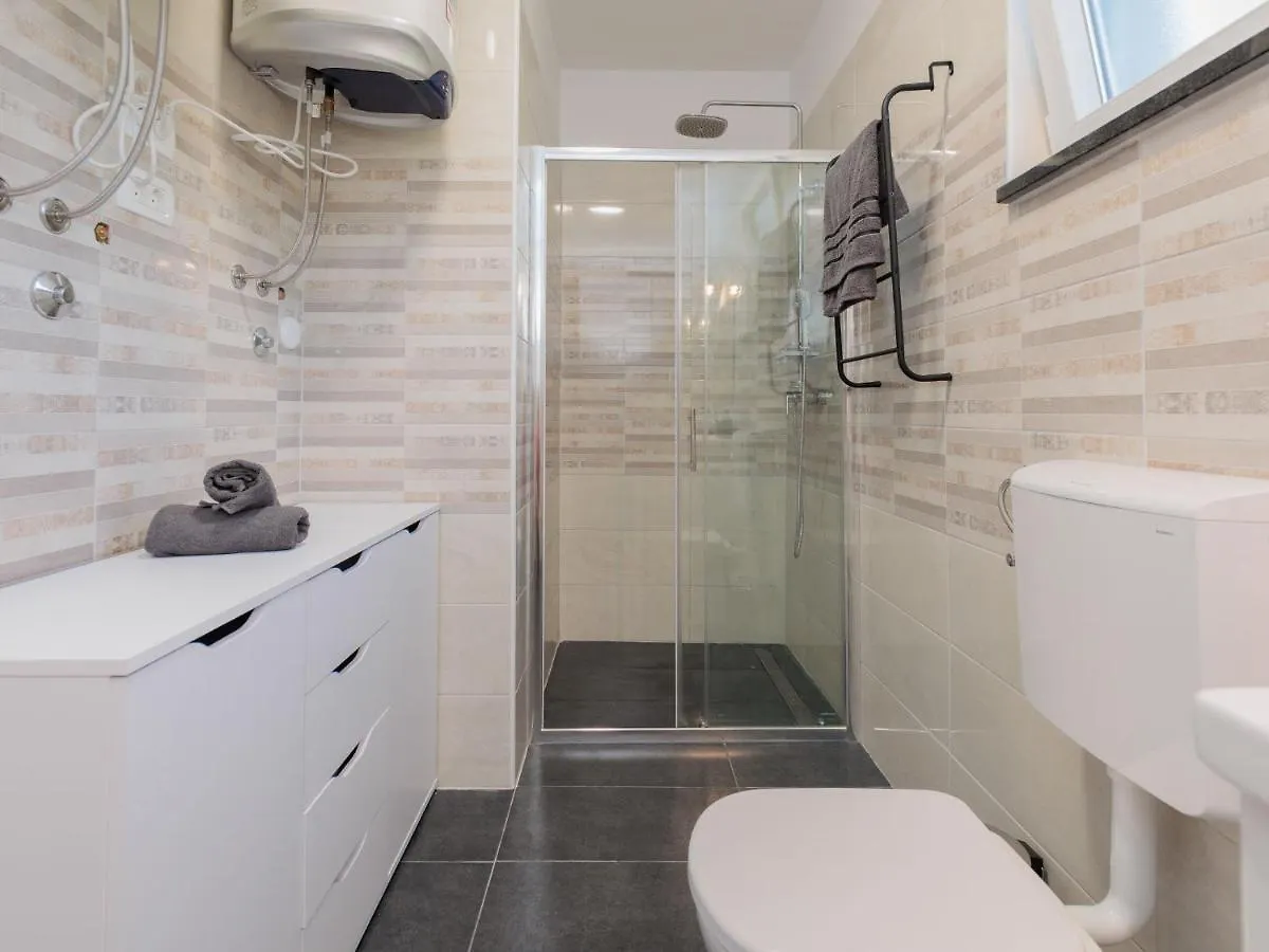 Holiday Home Gabi By Interhome Privlaka  Croatie